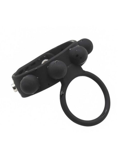 Introducing our Ball Strap C-Rings, expertly designed to provide the perfect blend of comfort, safety, and performance.