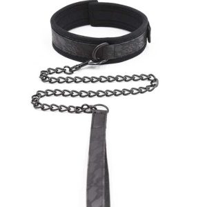 Lace Collar Elevate your style with our exquisite Lace Collar, a perfect blend of sophistication and versatility.