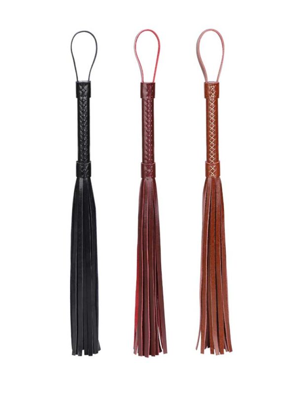 Leather Whip-vintage Style Introducing our Leather Whip in a vintage style, perfect for those who appreciate both aesthetics and functionality.