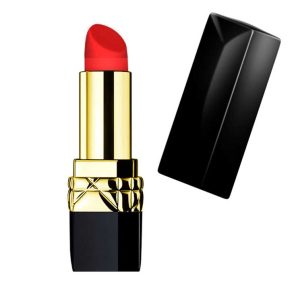 Introducing the Lipstick Vibrator – a perfect blend of elegance and pleasure in a discreet, lipstick-shaped design.