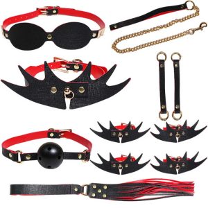 Introducing our Wing Bondage Set - 8 Pieces, a perfect blend of playful design and practical functionality.