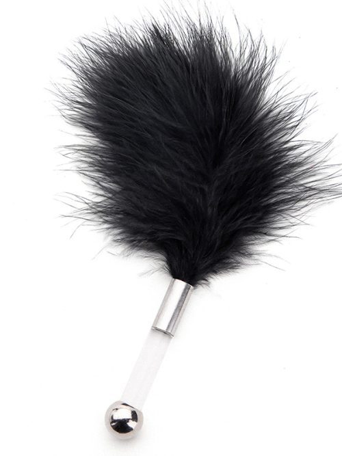Feathered anal plug designed for a playful and sensual experience, combining comfort with a touch of elegance