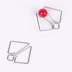 Invisible nipple clip designed for discreet and comfortable wear.