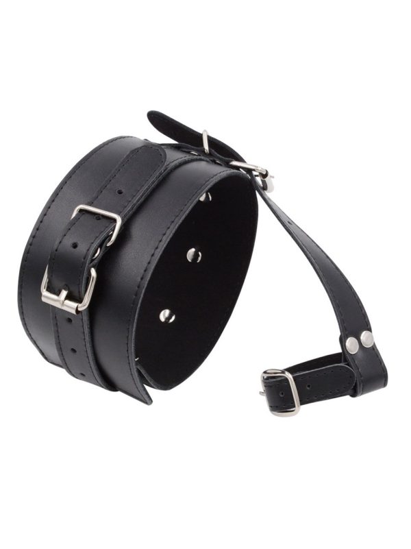 Toe-Bondage-Ankle-Cuff Toe bondage ankle cuffs featuring adjustable straps for a secure and comfortable fit